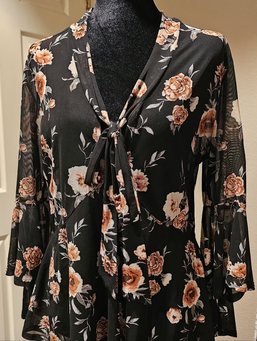 Tie-Neck Floral Blouse in Black and Peach for Women